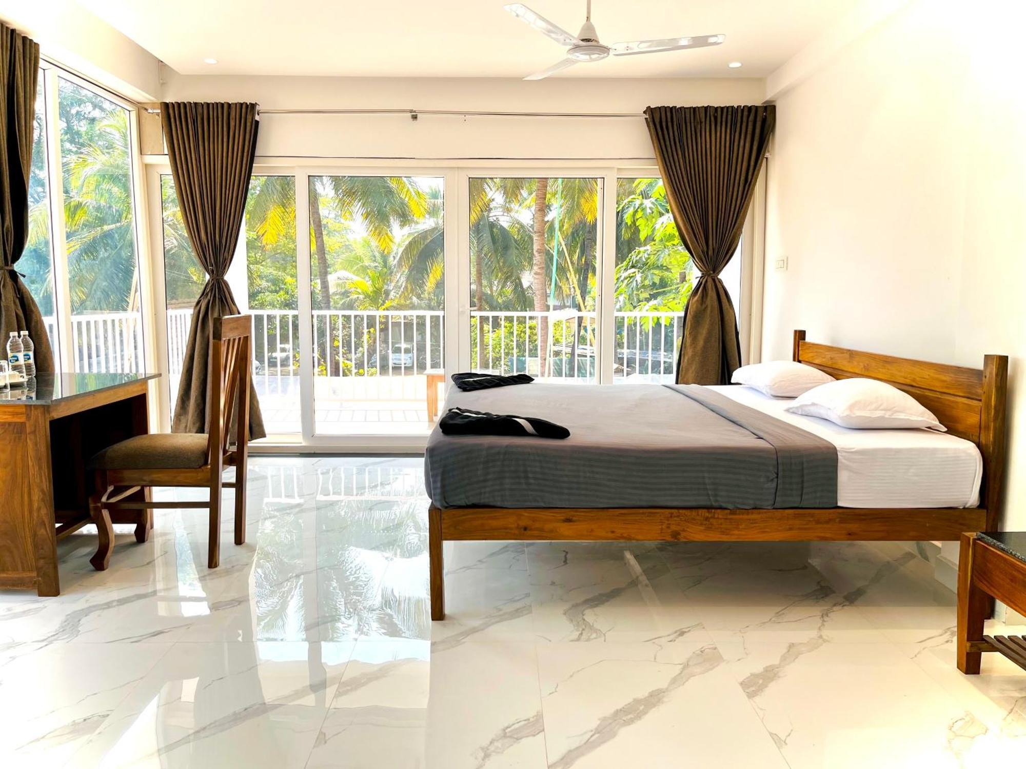 Crystall Goa
