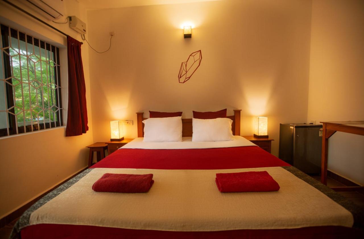 Crystall Goa Bed & Breakfast
